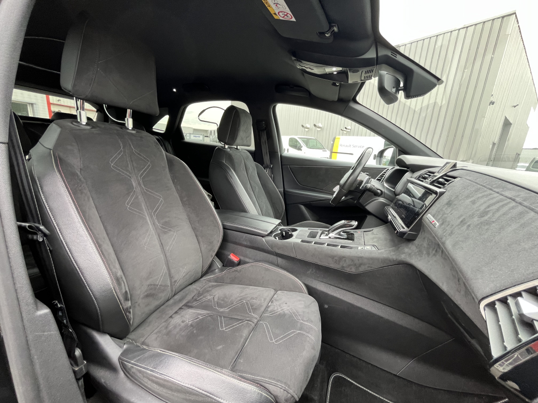 DS DS7 CROSSBACK — 14