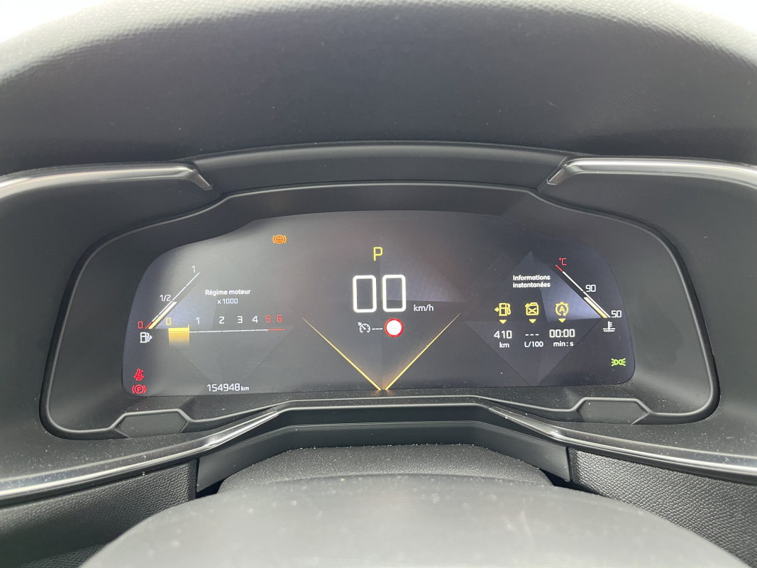 DS DS7 CROSSBACK — 24