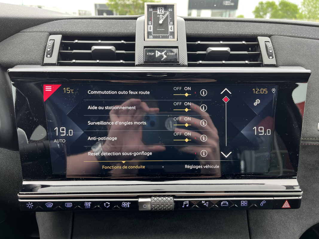 DS DS7 CROSSBACK — 28
