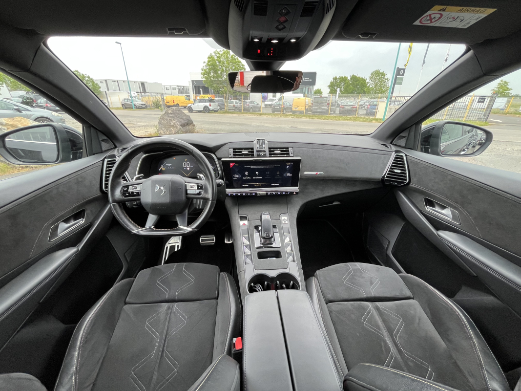 DS DS7 CROSSBACK — 17