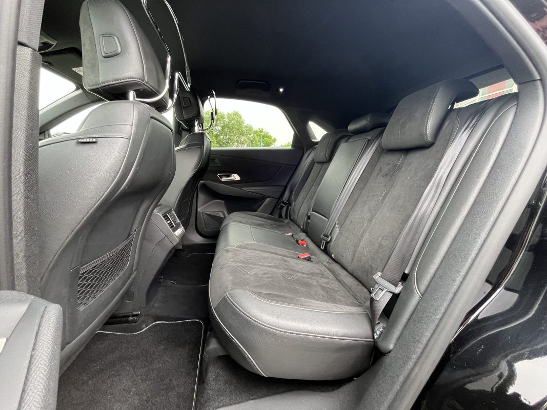 DS DS7 CROSSBACK — 16