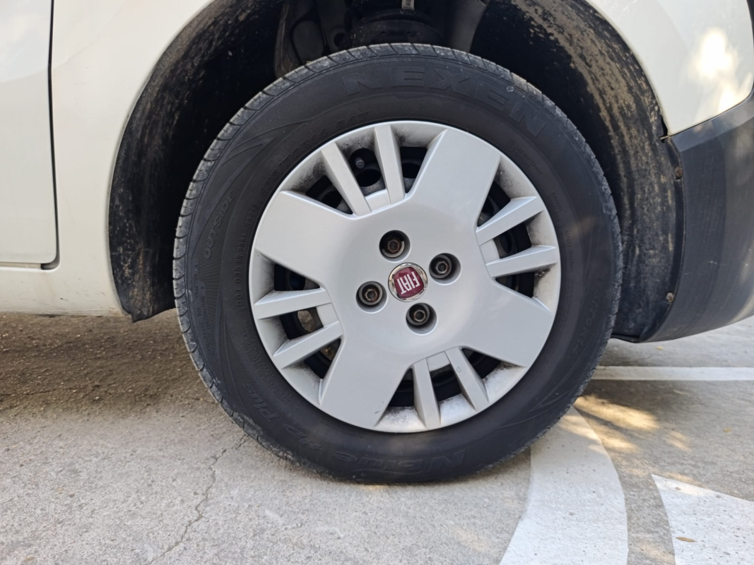 Fiat Fiorino — 24