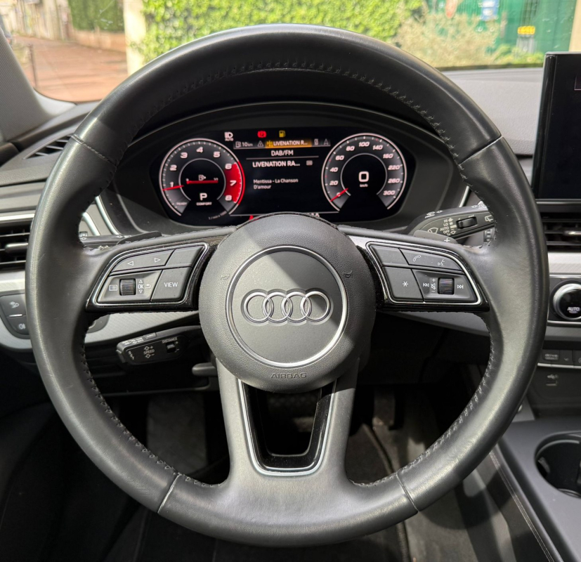 Audi A4 Avant — 12