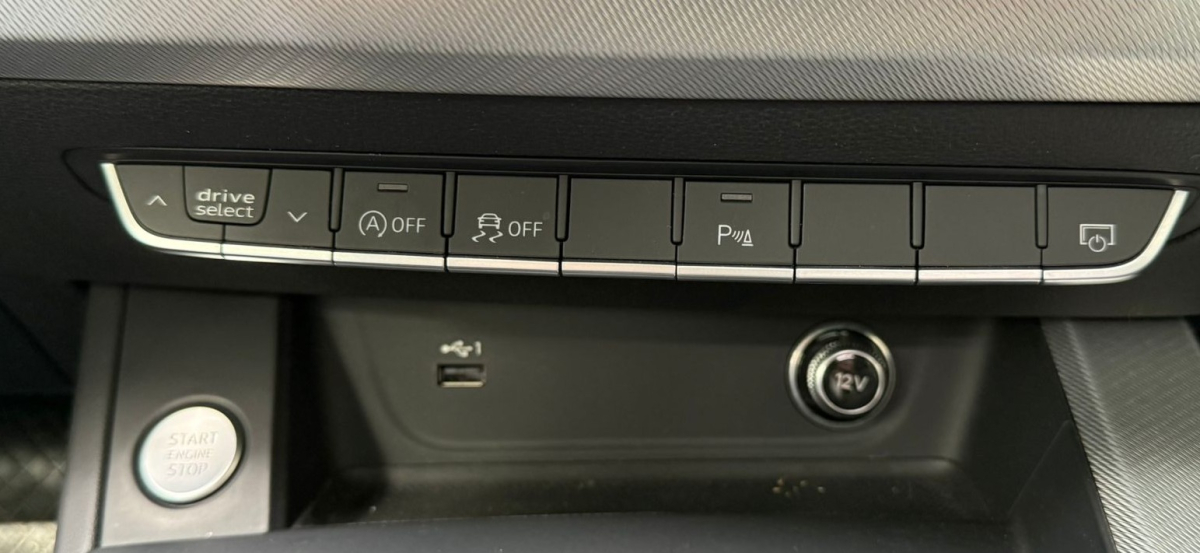 Audi A4 Avant — 23