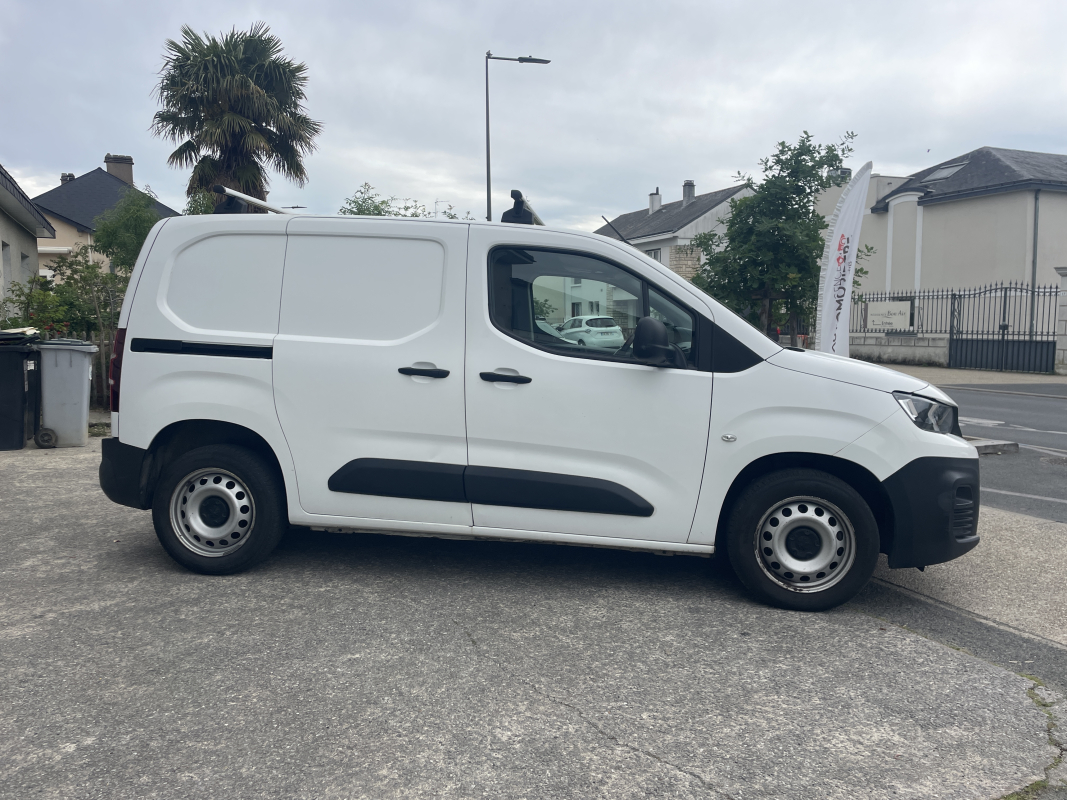 Peugeot Partner — 8