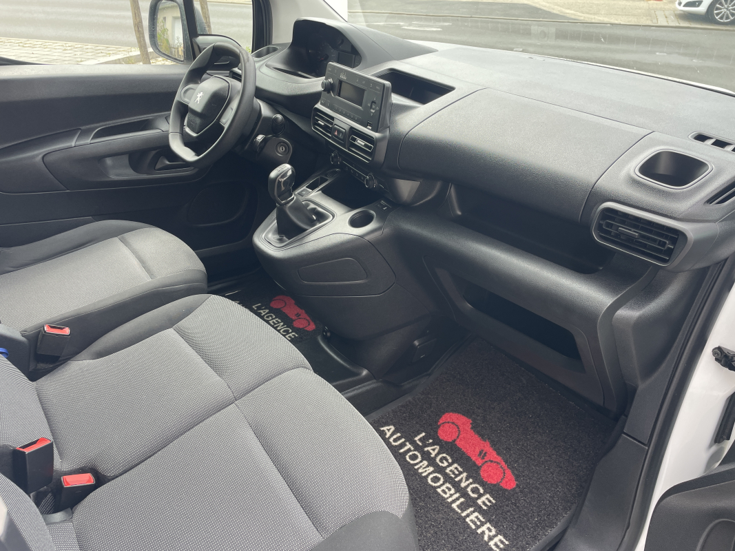 Peugeot Partner — 10