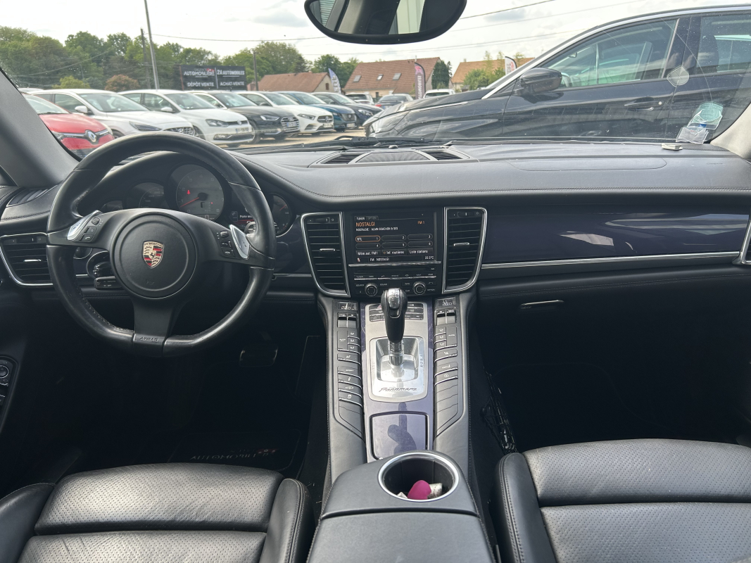 Porsche Panamera — 10