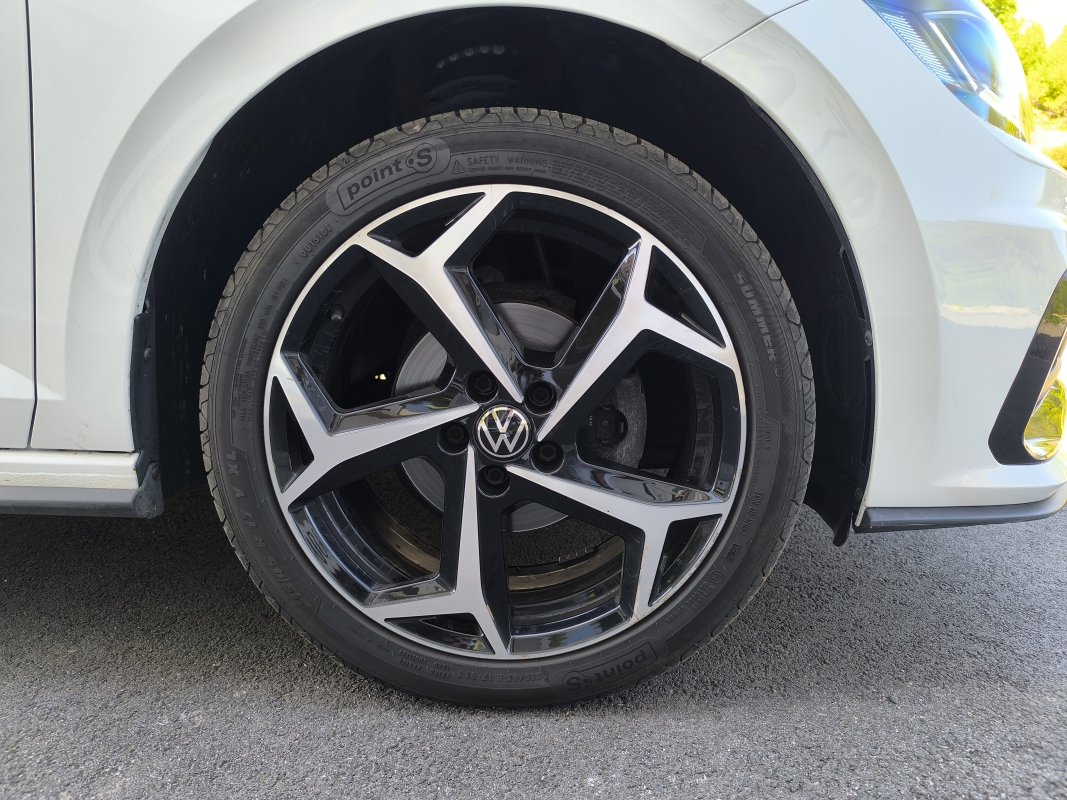 Volkswagen Polo — 10