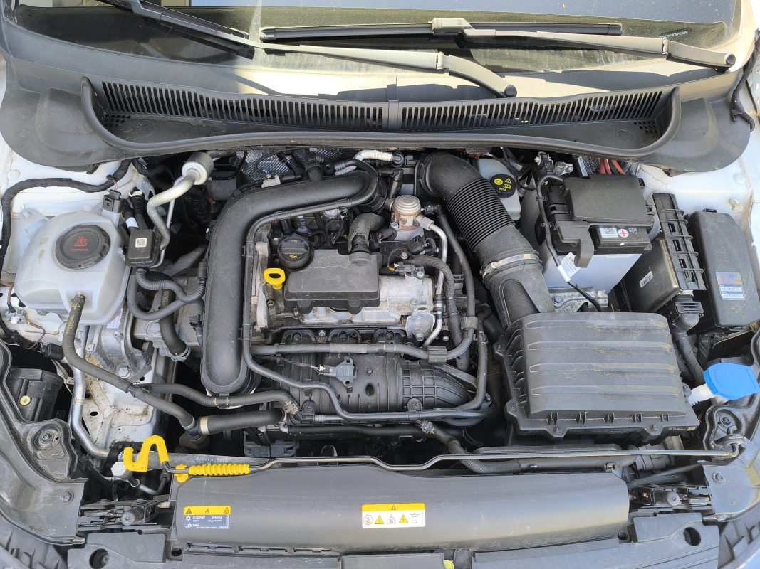 Volkswagen Polo — 30