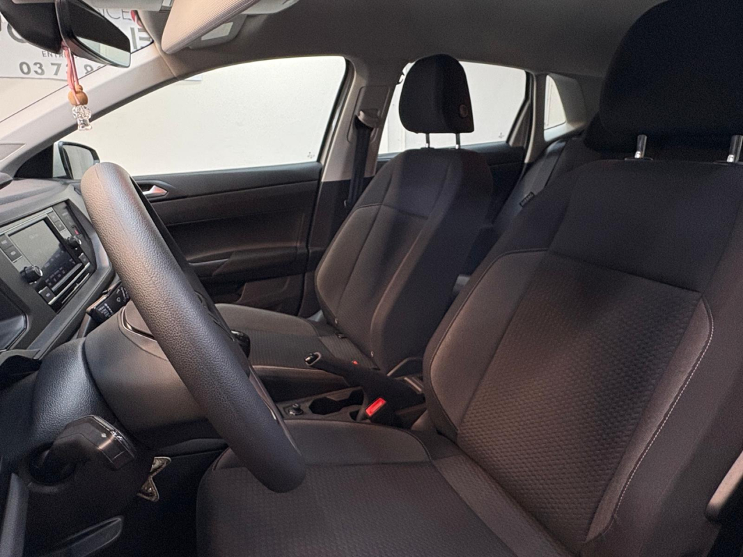 Volkswagen Polo — 10