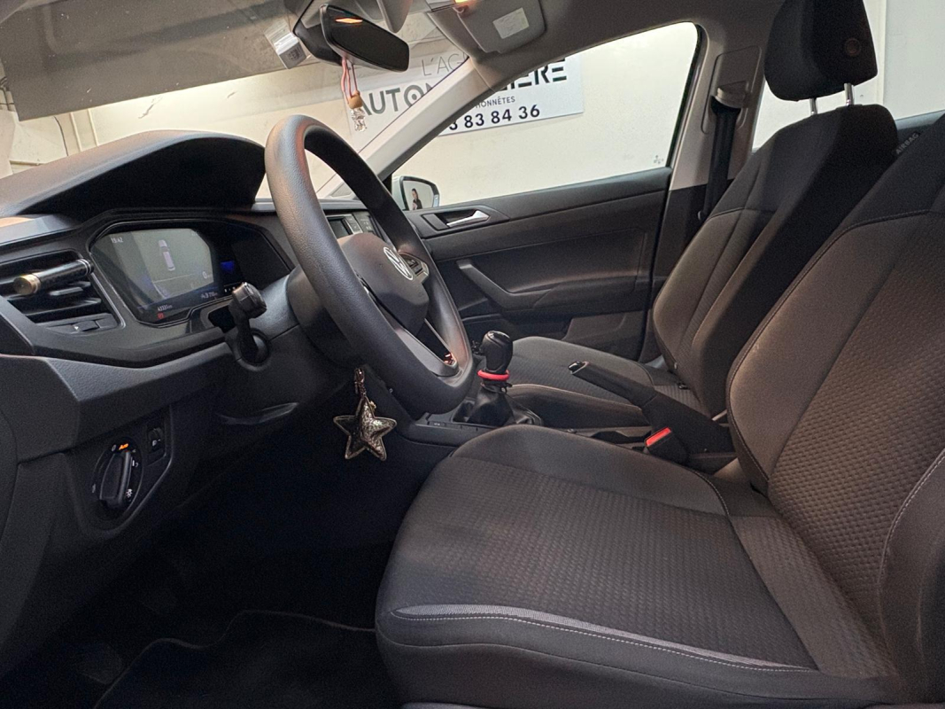 Volkswagen Polo — 11