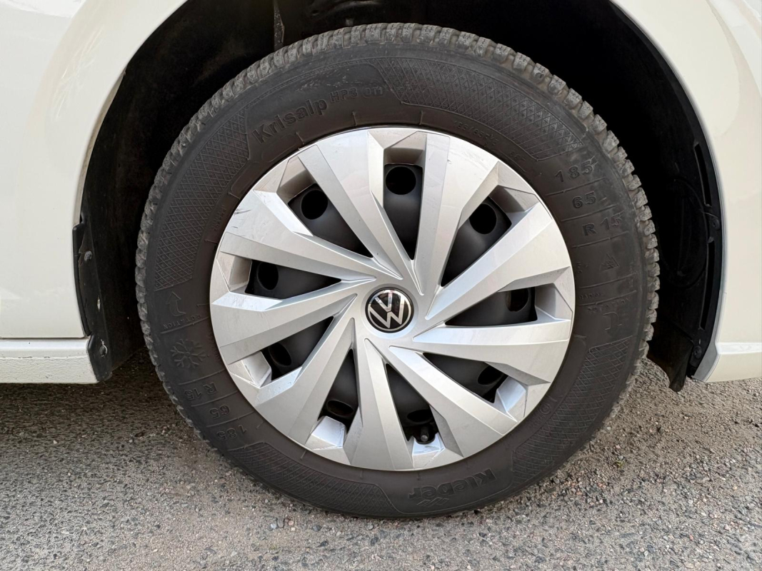 Volkswagen Polo — 18