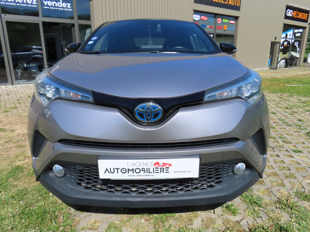 Toyota C-HR — 2