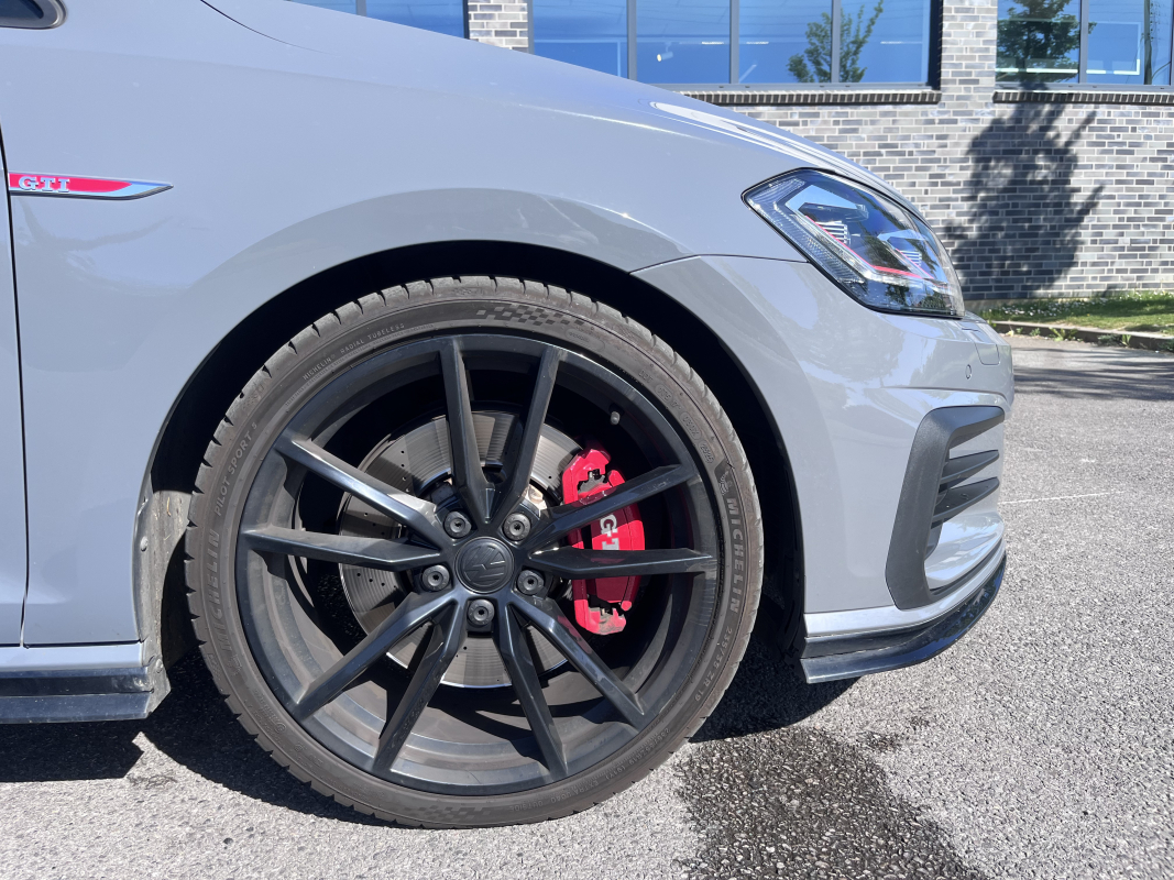 Volkswagen Golf — 36