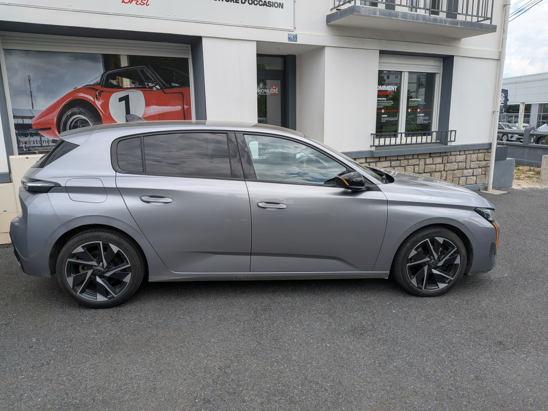 Peugeot 308 — 3