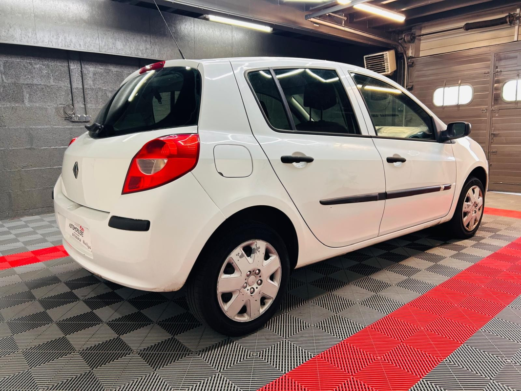 Renault Clio — 5