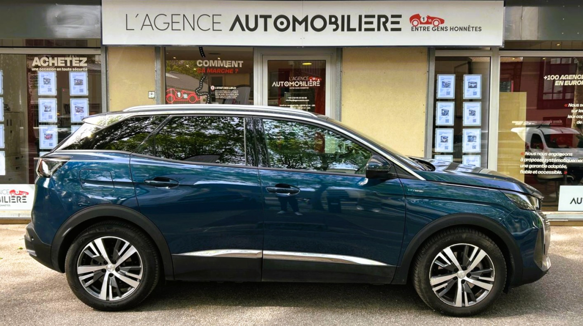 Peugeot 3008 — 9