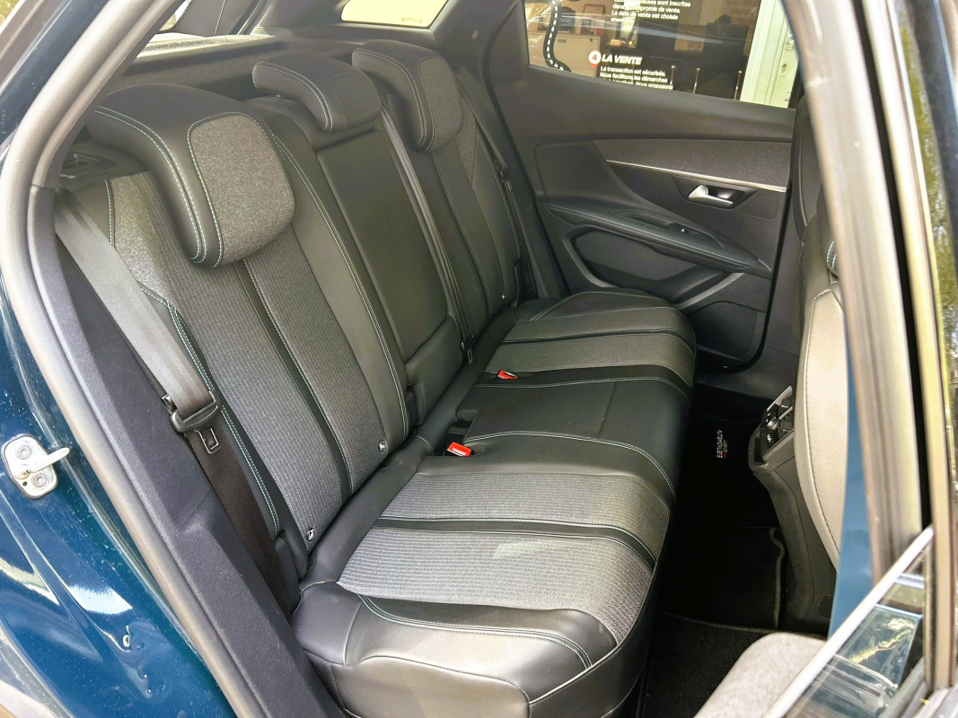 Peugeot 3008 — 27
