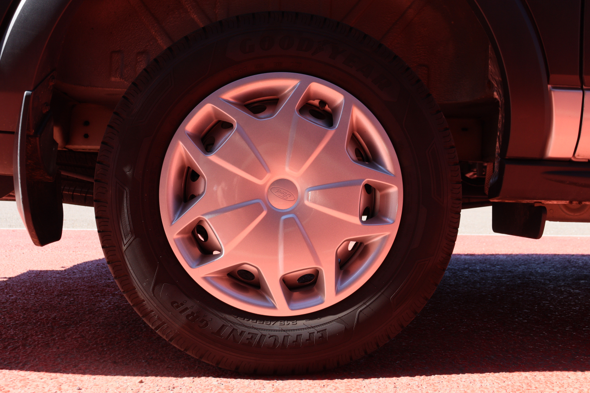 Ford Transit — 30