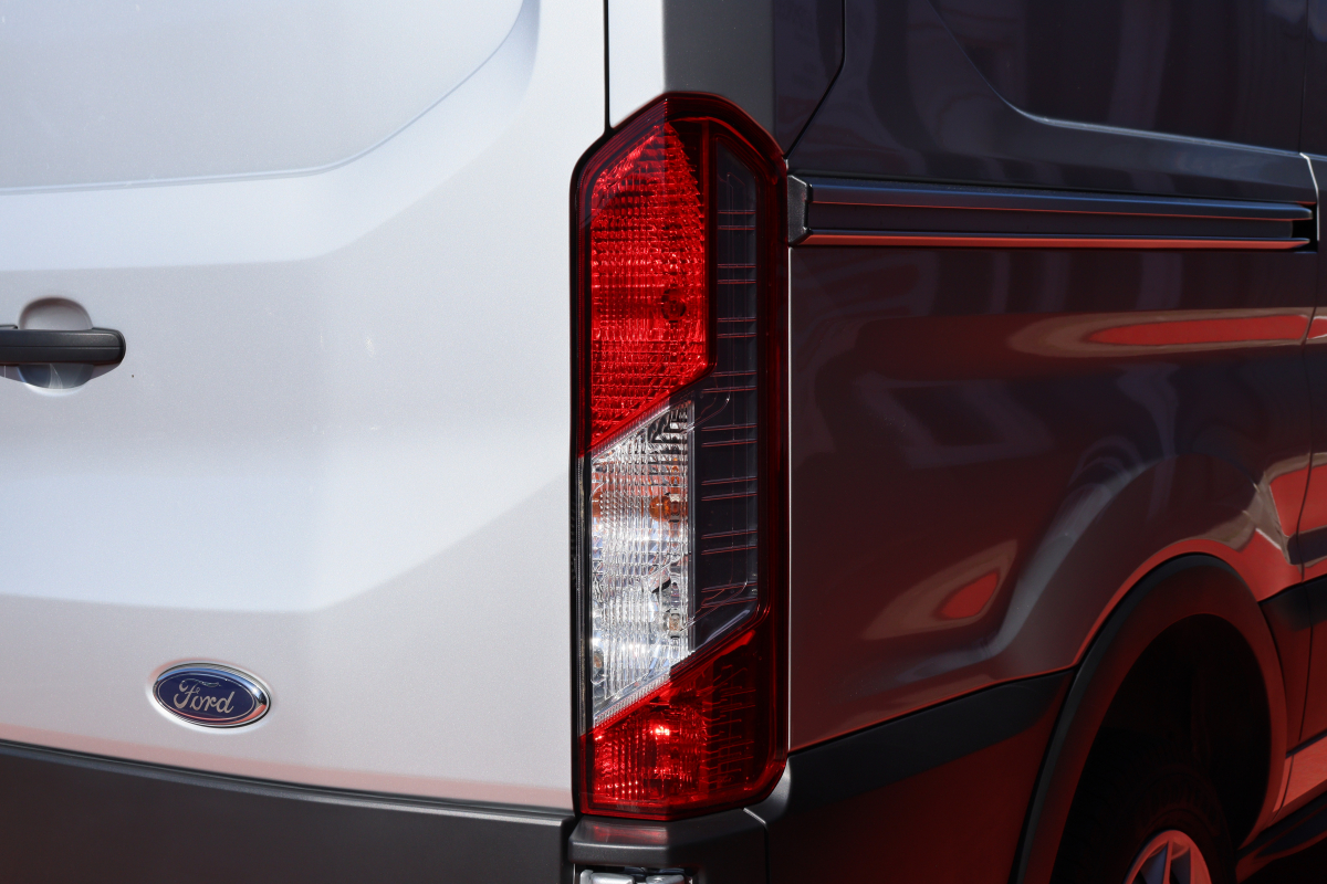 Ford Transit — 25