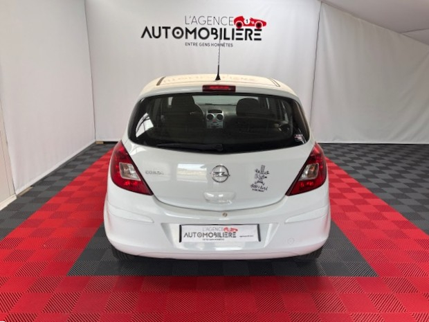 Opel Corsa — 8