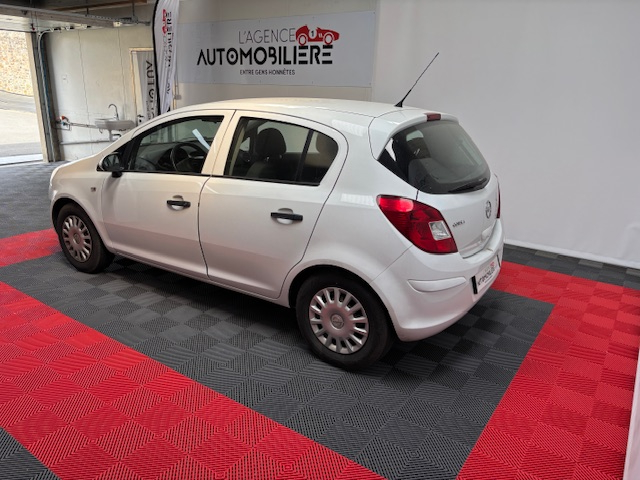 Opel Corsa — 7