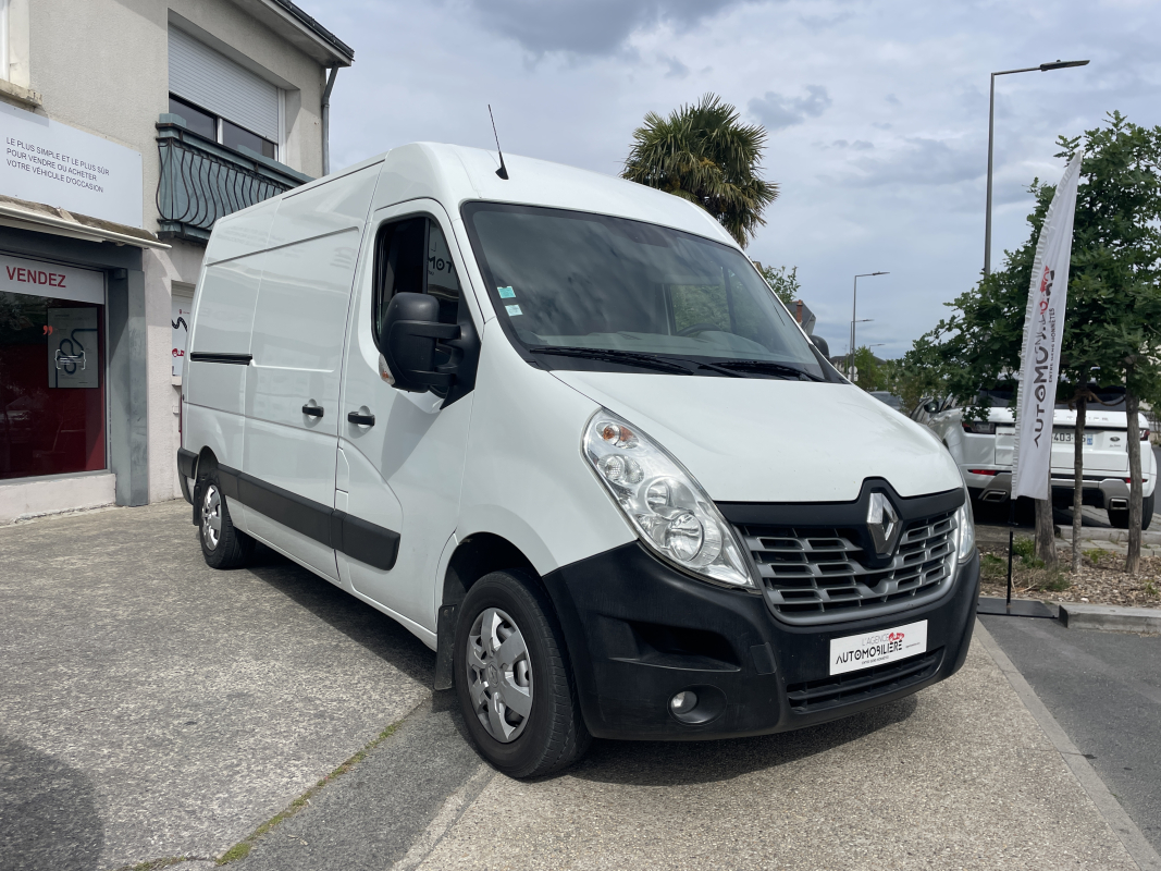 Renault Master — 3
