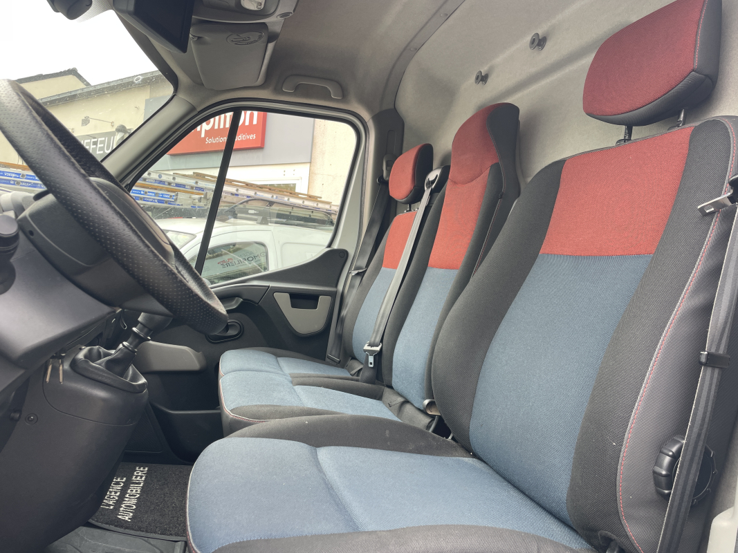 Renault Master — 13
