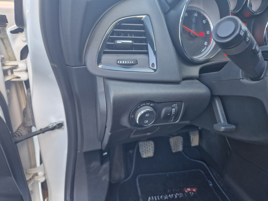 Opel Astra — 28