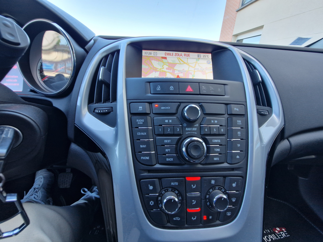 Opel Astra — 14