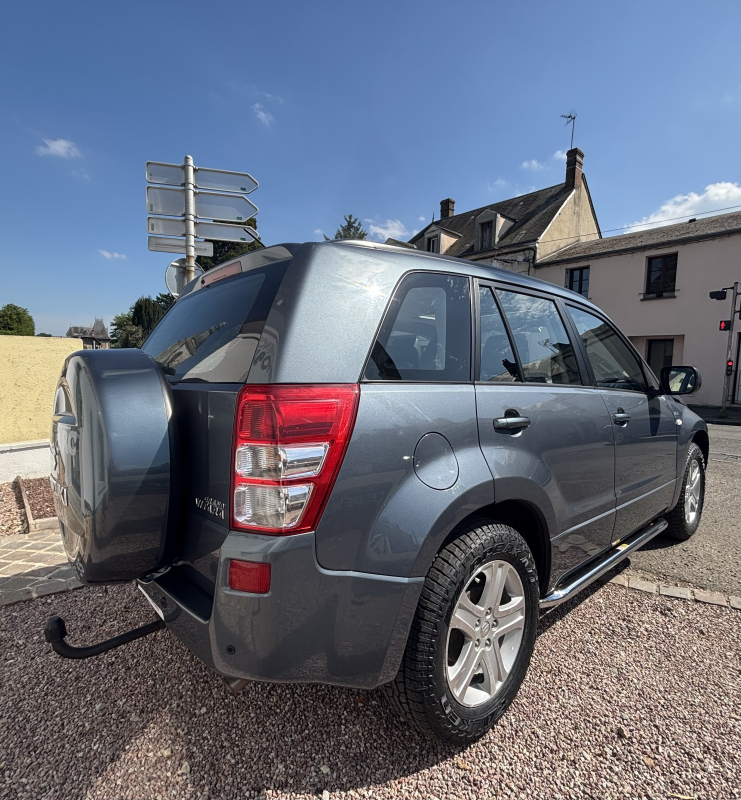 Suzuki Grand Vitara — 6