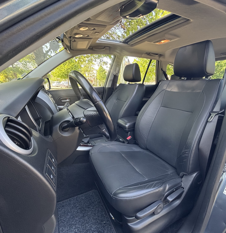 Suzuki Grand Vitara — 9