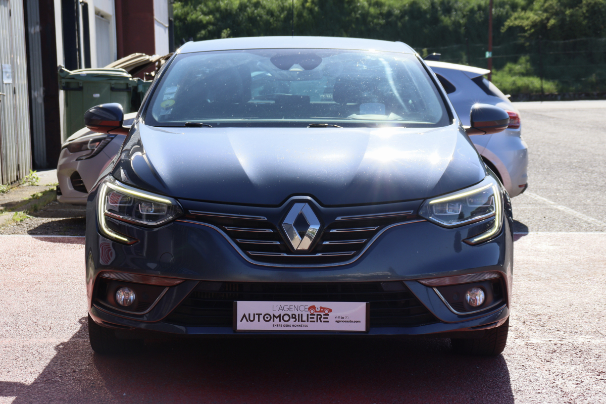 Renault Megane — 6