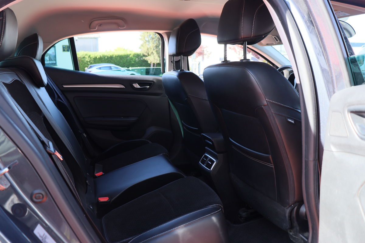 Renault Megane — 20