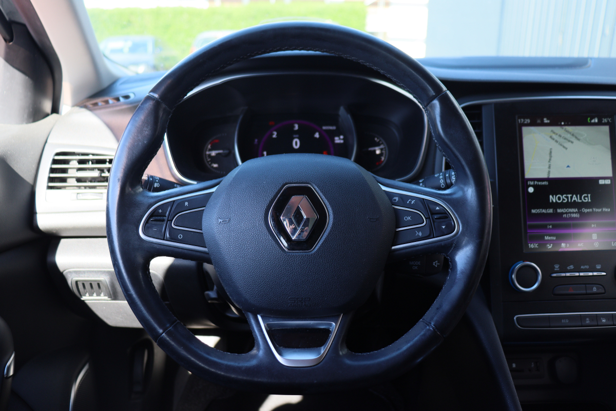 Renault Megane — 11