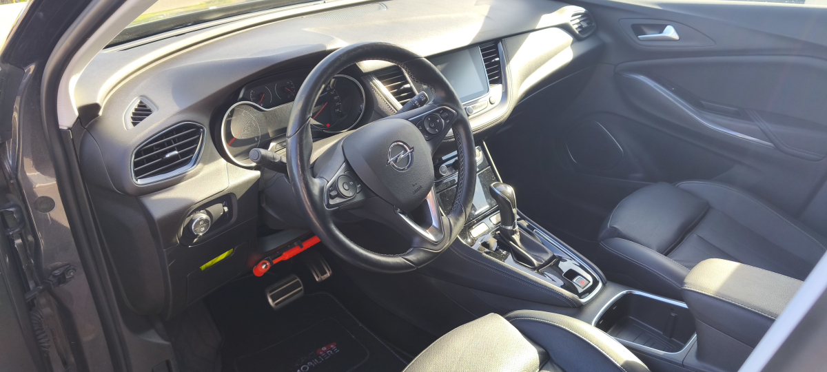 Opel Grandland X — 10