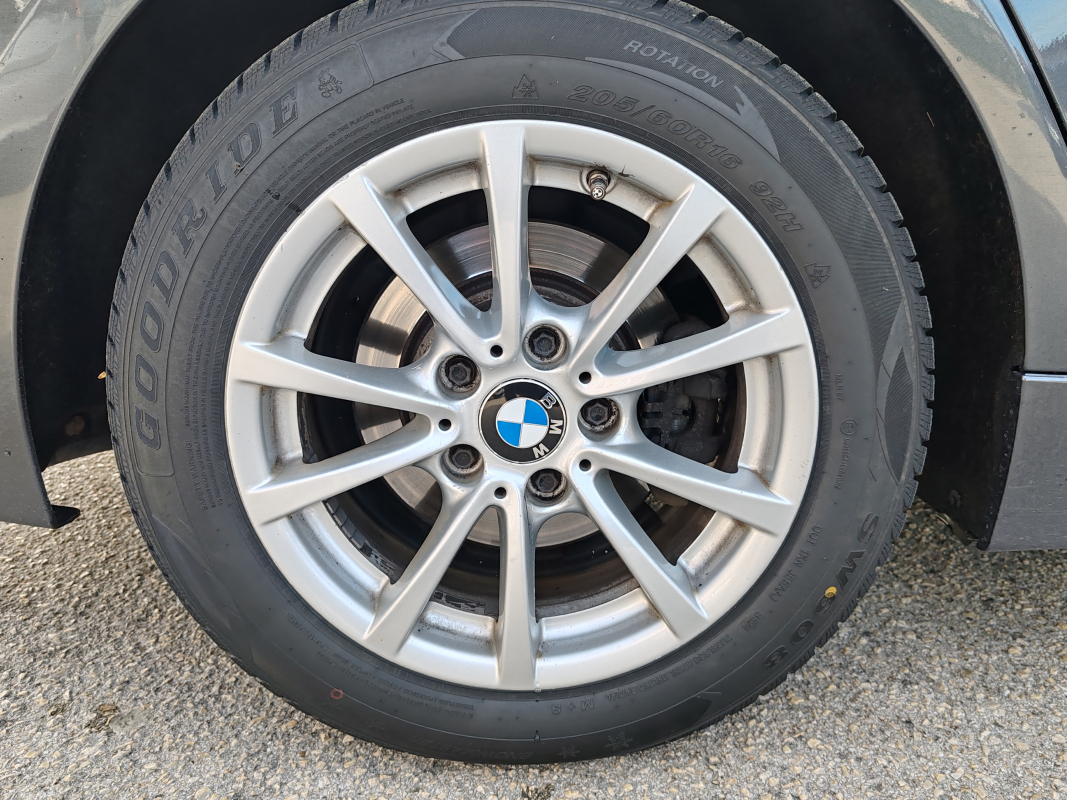 Bmw Série 3 — 33