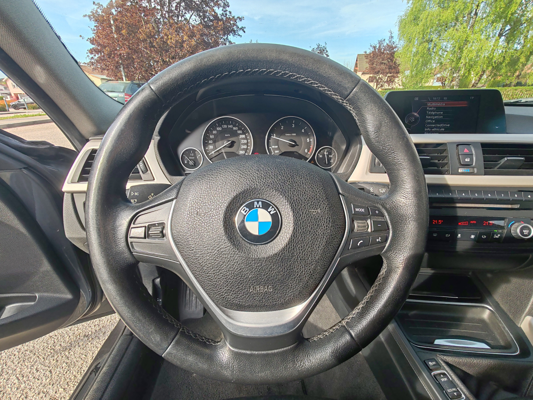 Bmw Série 3 — 25
