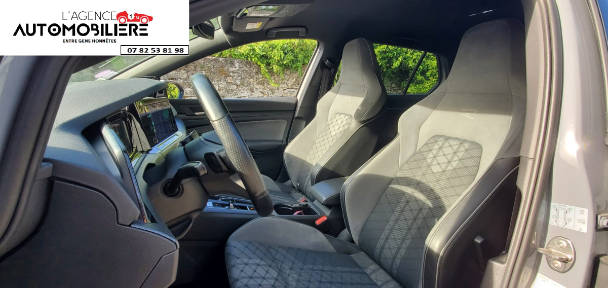 Volkswagen GOLF VIII — 8