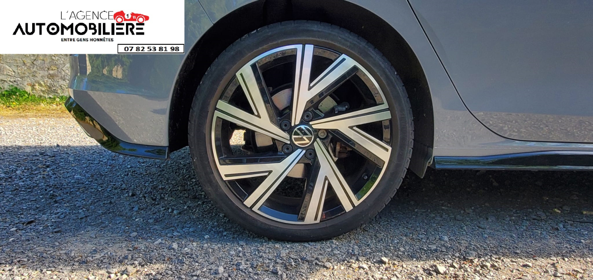 Volkswagen GOLF VIII — 18