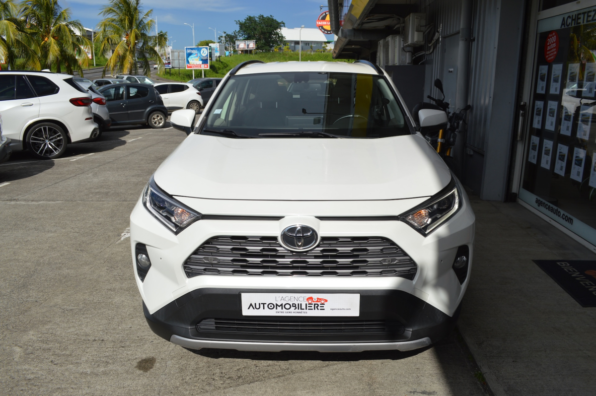 Toyota RAV4 — 3
