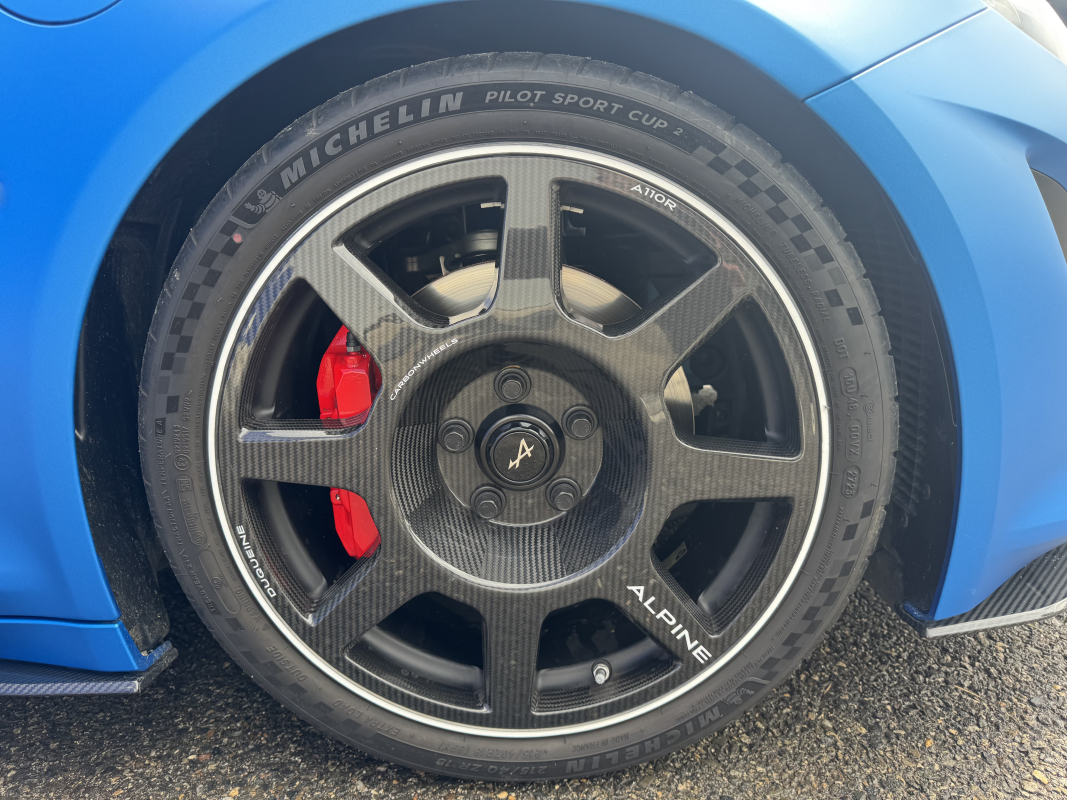 Alpine A110 — 32