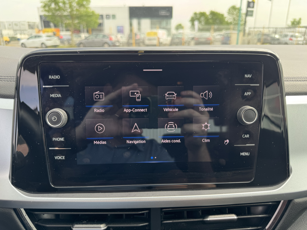 Volkswagen T-roc — 23