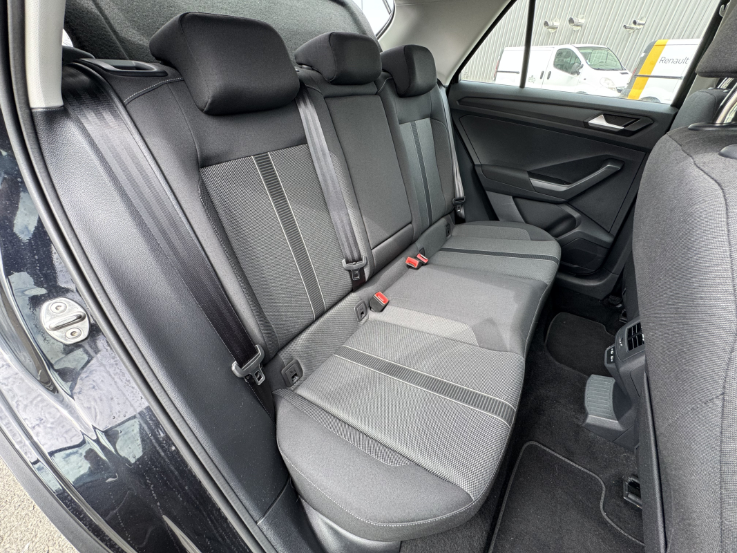 Volkswagen T-roc — 14