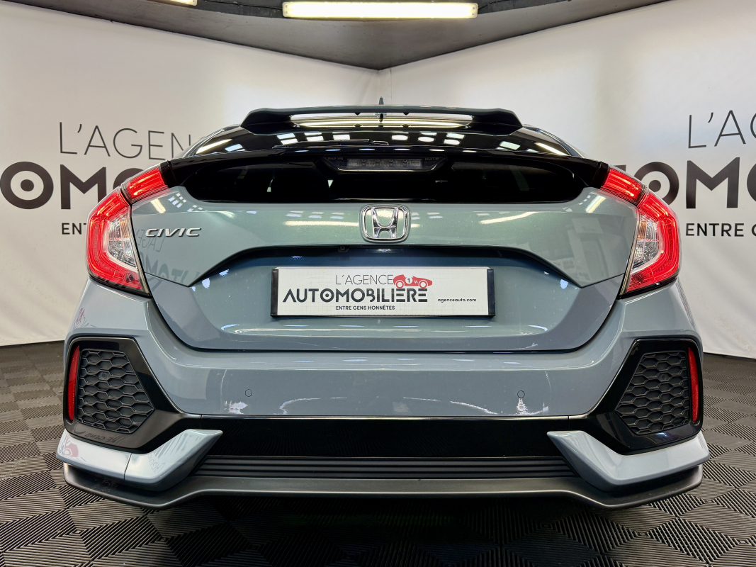 Honda Civic — 6