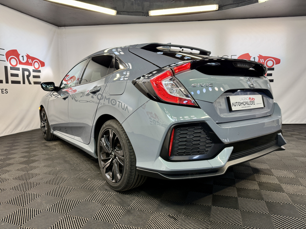 Honda Civic — 7