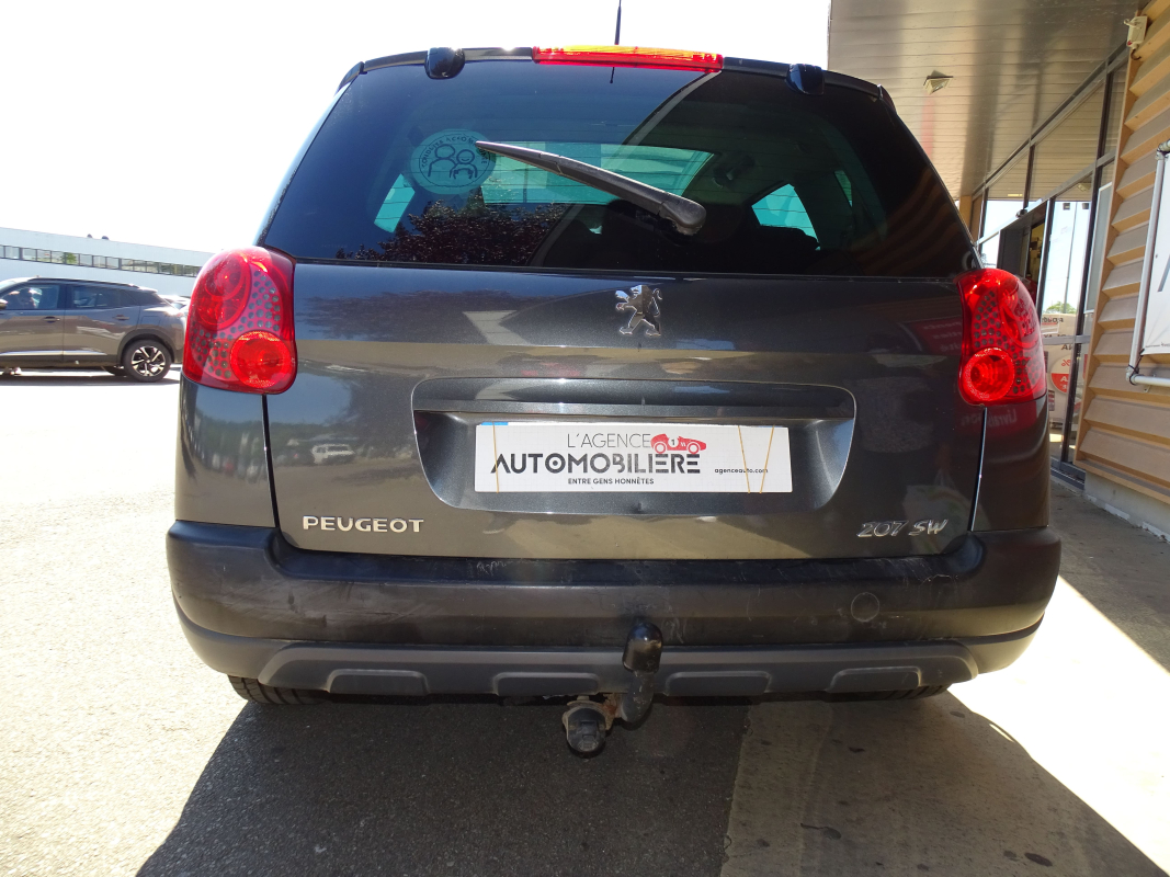 Peugeot 207 SW — 8