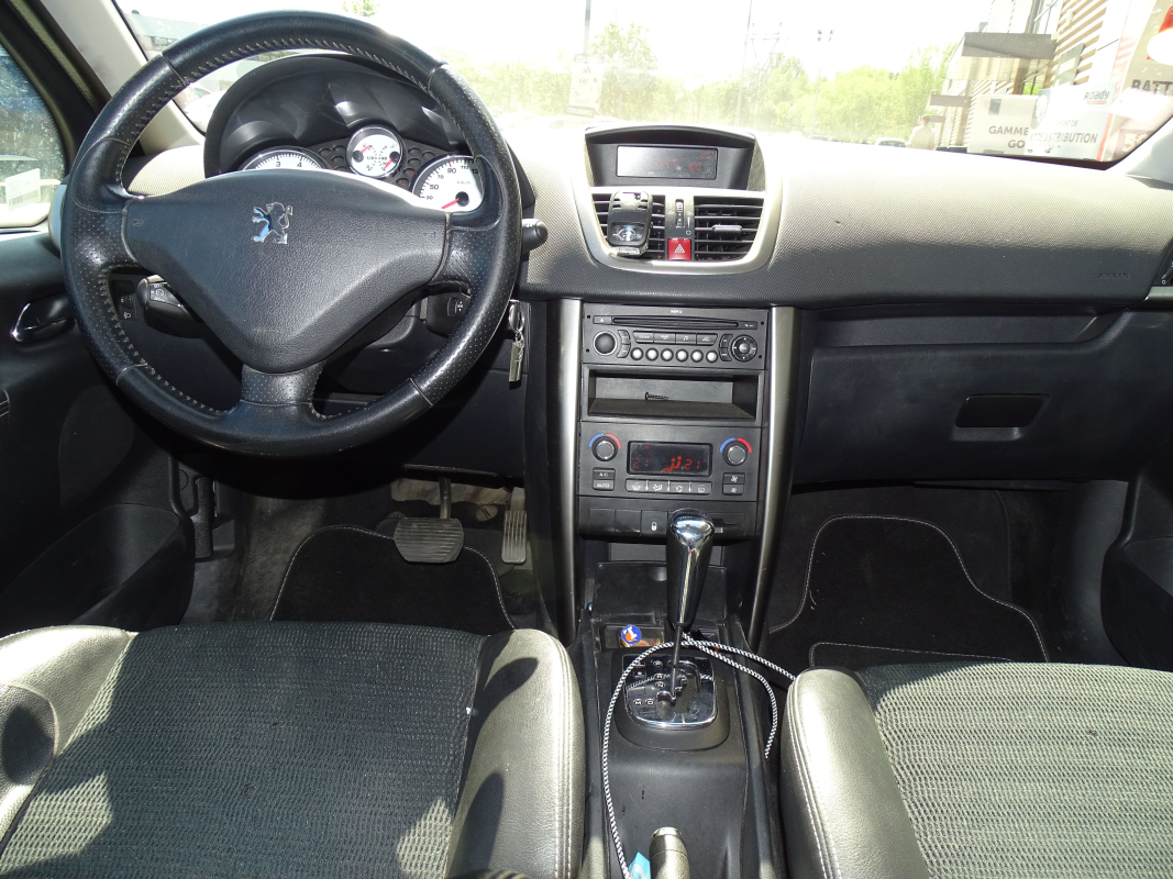 Peugeot 207 SW — 21