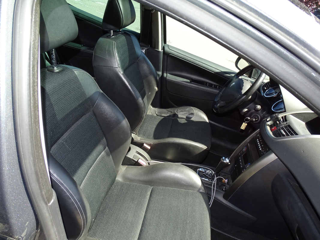 Peugeot 207 SW — 14