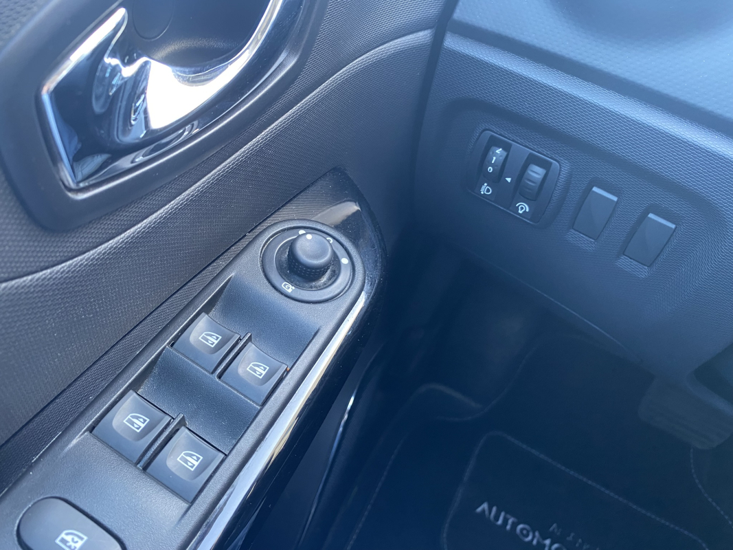 Renault Captur — 25